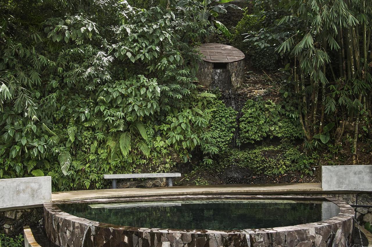 Lintang Luku Tent Resort Ijen, Banyuwangi Banyuwangi  Buitenkant foto